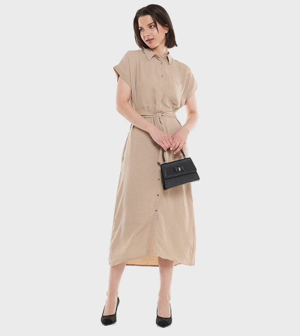 Belted Shirt Dress with Classic Collar and Short Sleeves