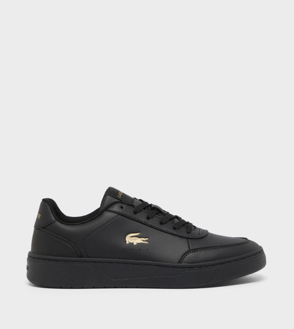 COURT PRO 126 2 Logo Embossed Low Top Sneakers