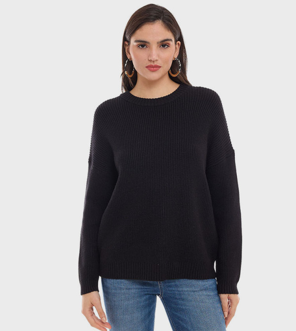 Knitted Sweater with Crew Neck and Long Sleeves