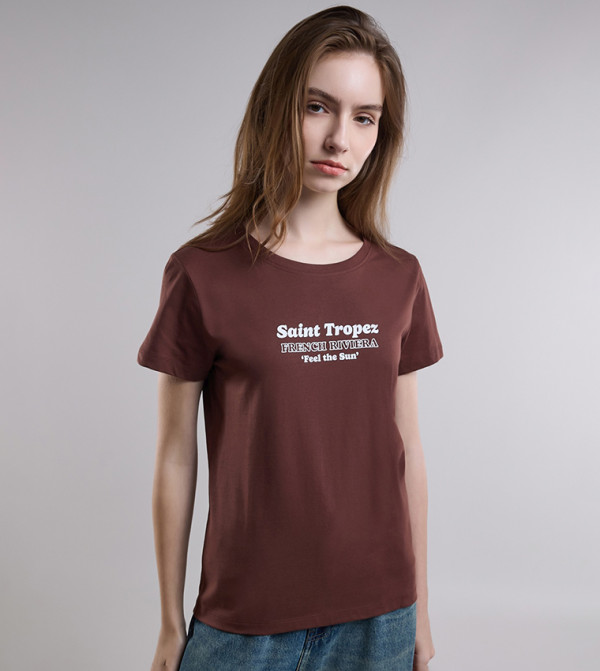 Typography Printed T-Shirt with Crew Neck and Short Sleeves