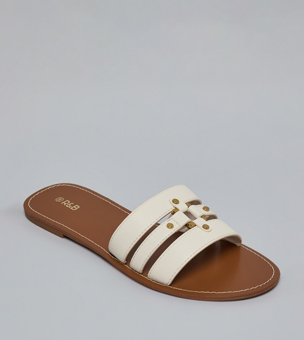 Metal Accent Open Toe Flat Sandals