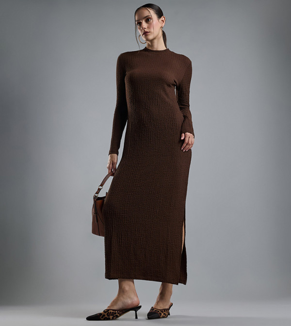 Solid Bodycon Dress with Crew Neck and Long Sleeves