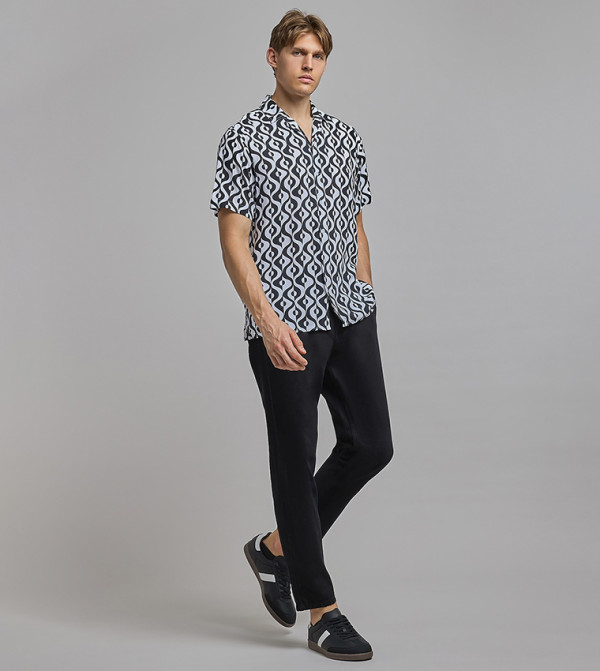 Patterned Shirt with Revere Collar and Short Sleeves