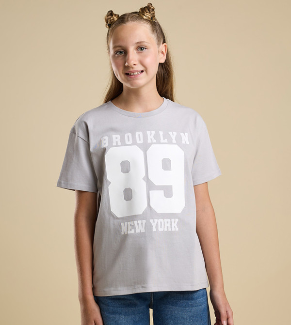 Typography Print T-Shirt with Crew Neck and Short Sleeves