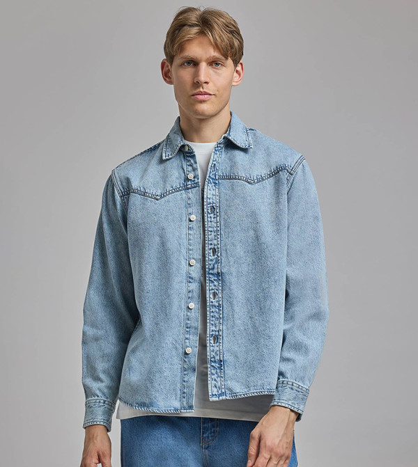 Faded Denim Shirt with Classic Collar and Long Sleeves