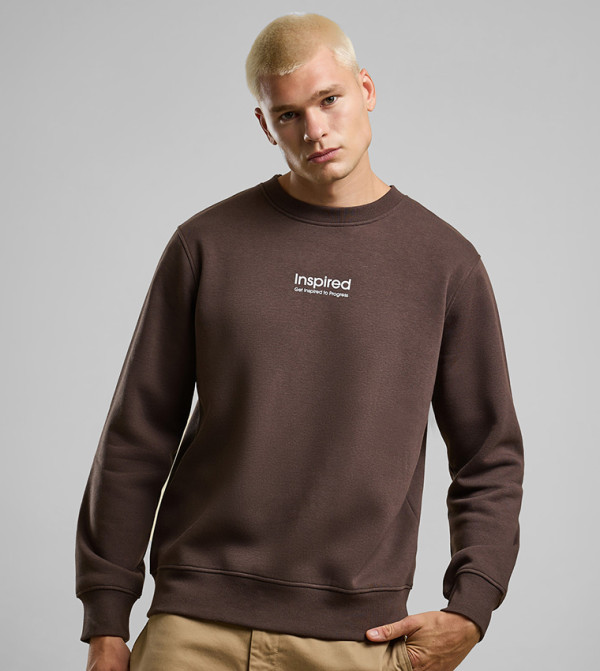 Typography Print Sweatshirt with Crew Neck and Long Sleeves