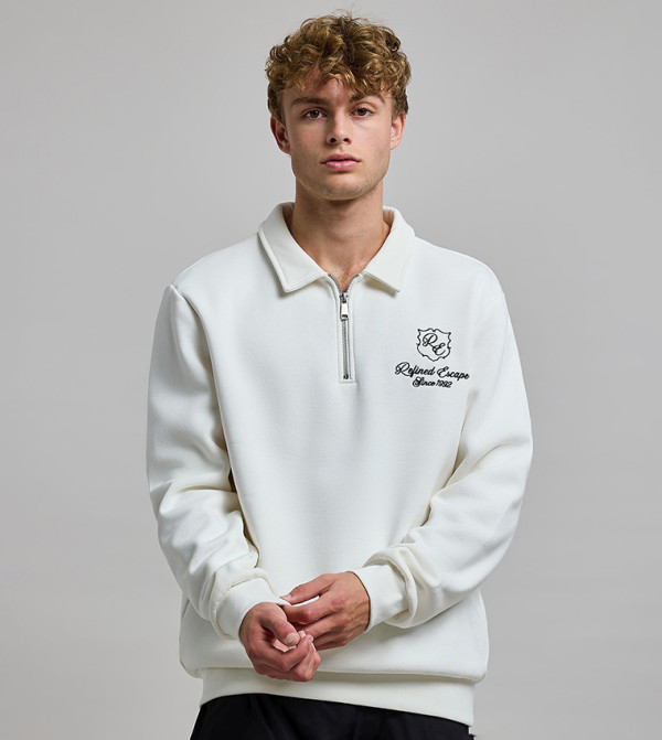 Embroidered Collared Sweashirt with Long Sleeves