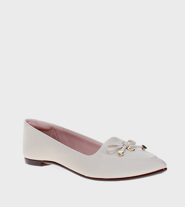 Bow Detail Pointed Toe Ballerinas