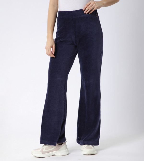 Solid Elastic Waist Flared Leggings