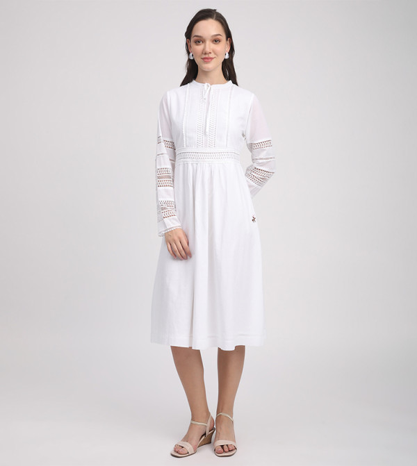 Embroidered Long Sleeves Midi Dress