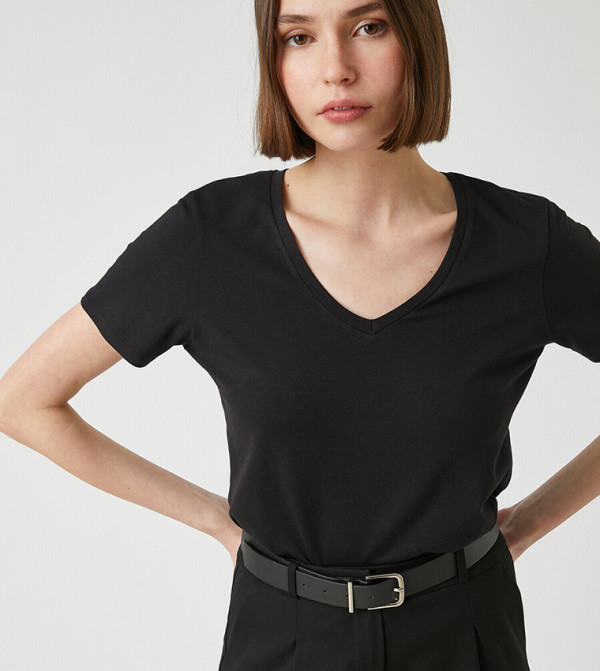 Solid Short Sleeves Casual T-Shirt