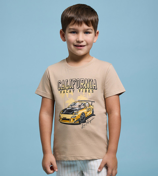 Graphic Print T-Shirt with Crew Neck and Short Sleeves