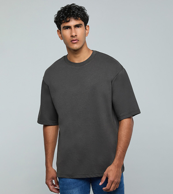 Solid T-Shirt with Crew Neck and Short Sleeves