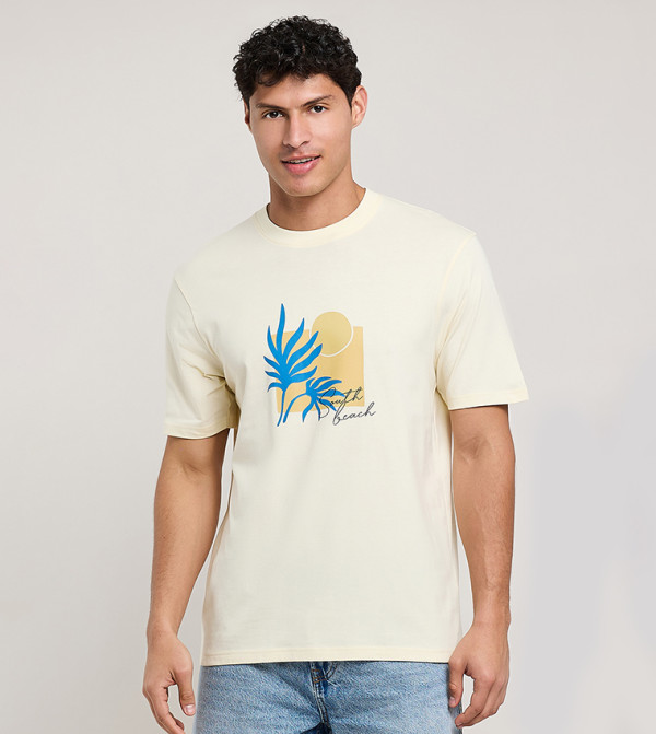 تيشيرت كم قصير بقبة مستديرة بطبعة