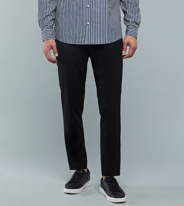 Solid Chinos with Button Closure