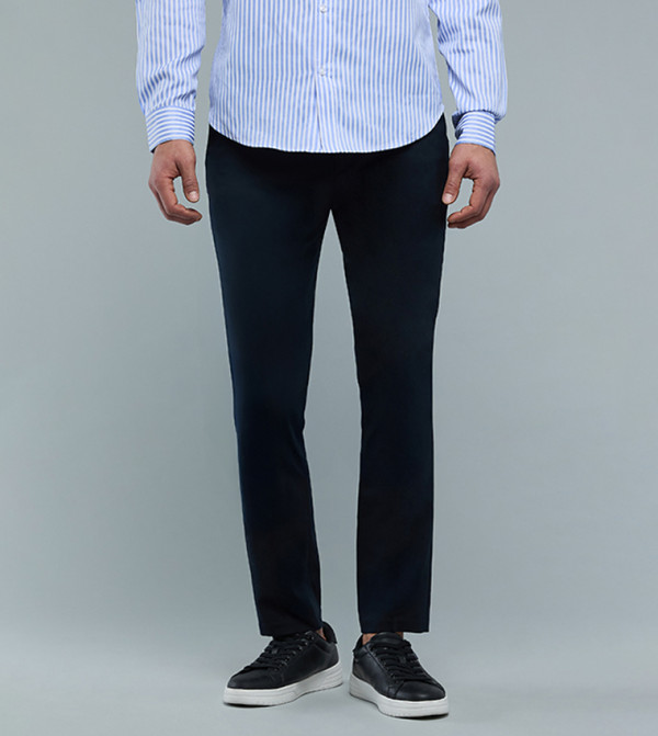 Solid Chinos with Button Closure