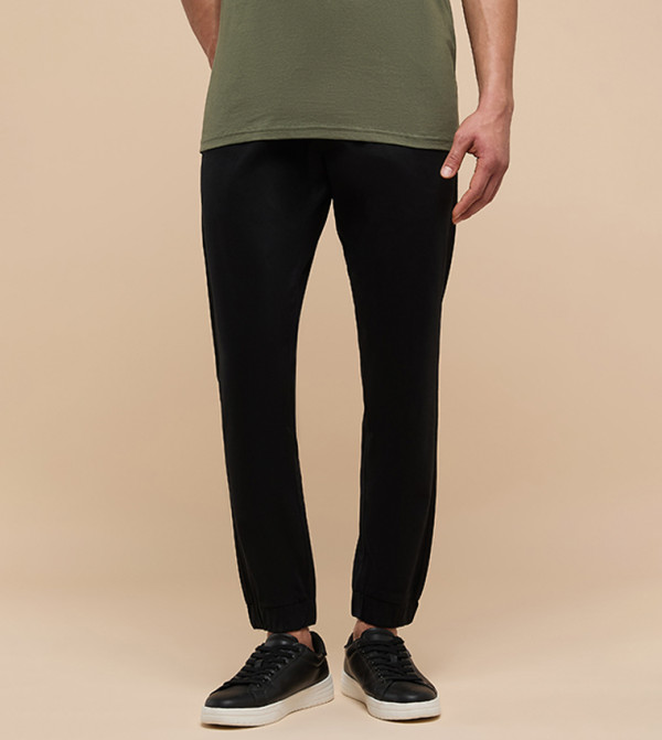 جوغر سادة برباط على الخصر