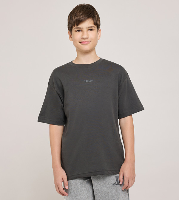 Print Detail T-Shirt With Crew Neck and Short Sleeves