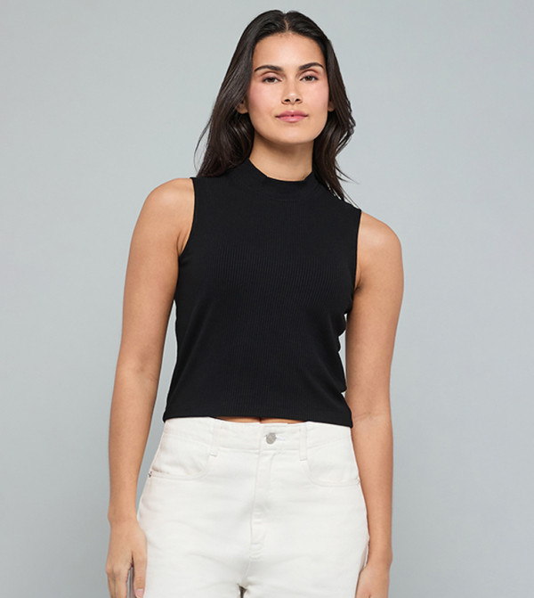 توب مرن بدون كم بقبة عالية