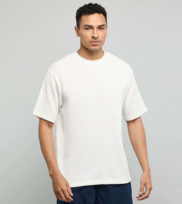 Textured T-Shirt with Crew Neck and Short Sleeves