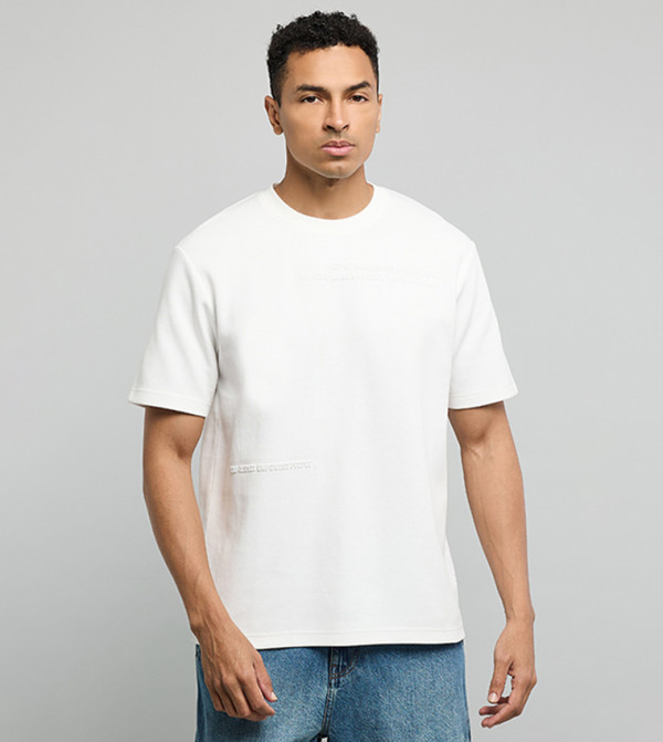 Embossed Print T-Shirt with Crew Neck and Short Sleeves