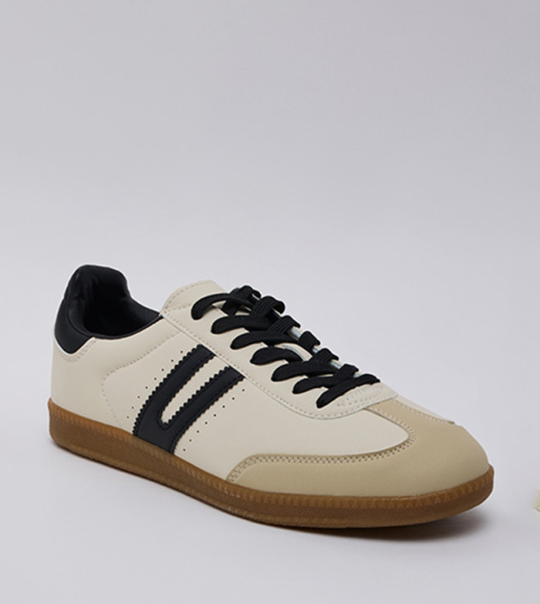 Contrast Trim Lace-Up Sneakers