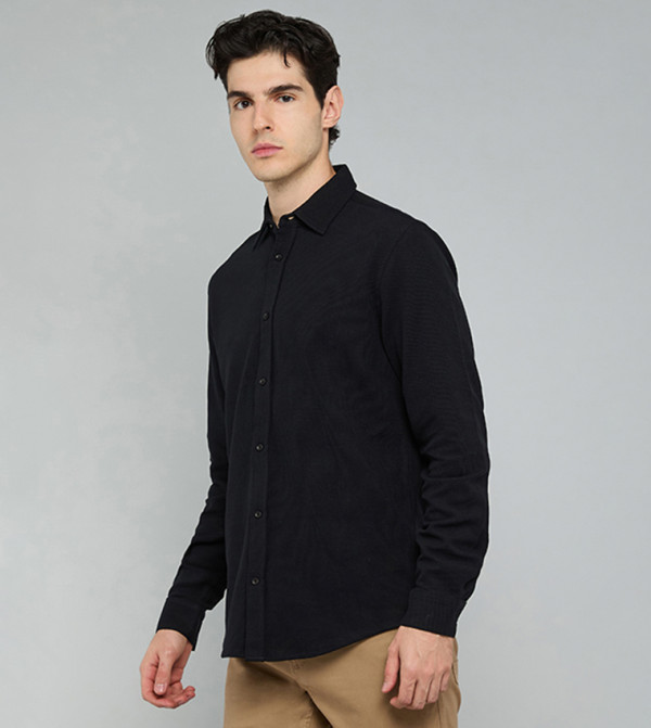 Solid Shirt with Classic Collar and Long Sleeves
