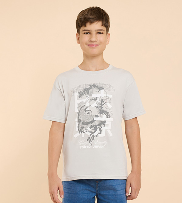 Graphic Print T-Shirt with Crew Neck and Short Sleeves