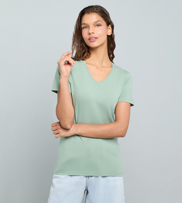 Solid T-Shirt With V-Neck and Short Sleeves