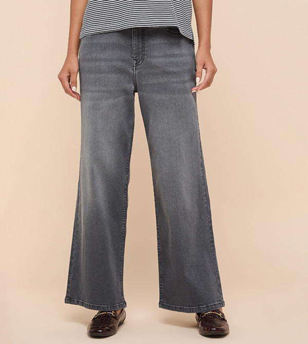 Washed Wide Leg Jeans with Button Closure