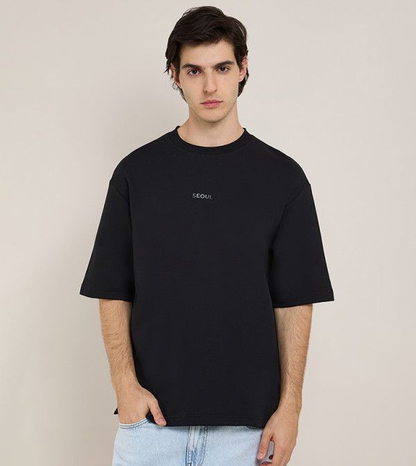 Print Detail T-Shirt with Crew Neck and Short Sleeves