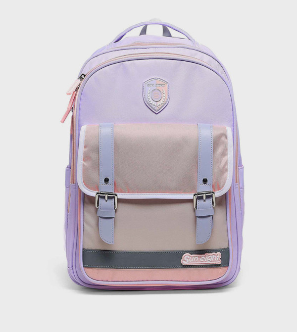 حقيبة ظهر بألوان متناسقة  