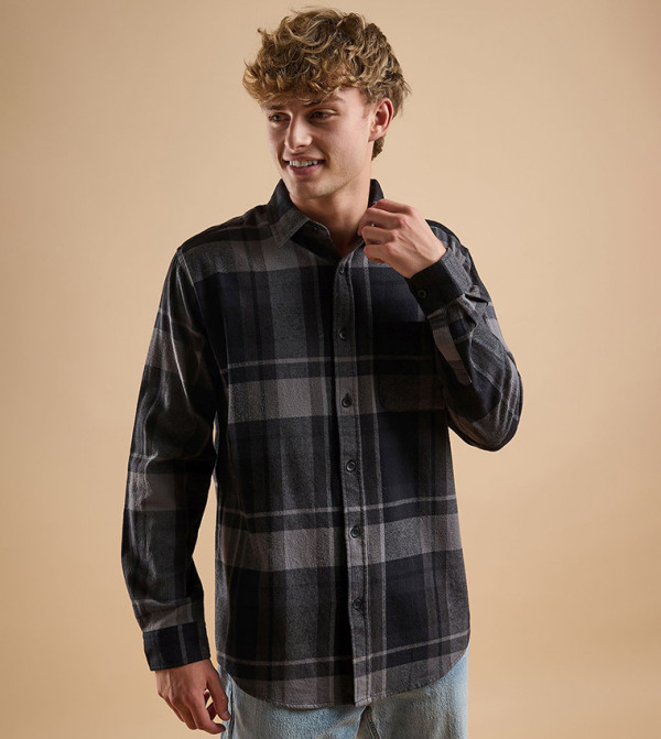 Plaid Shirt with Classic Collar and Long Sleeves
