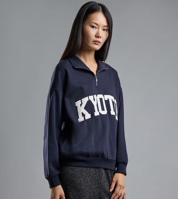 Appliqued Sweatshirt with Zipper Neck and Long Sleeves