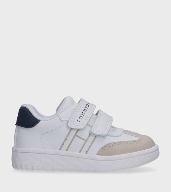 سنيكرز بحزام فليكرو 