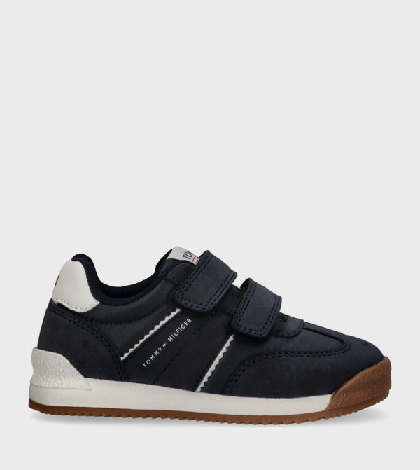 سنيكرز بحزام فليكرو 