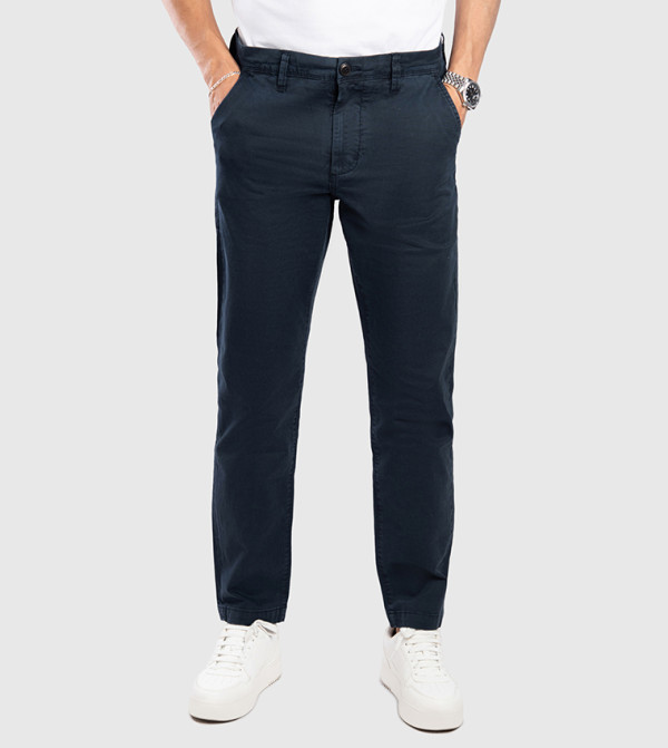 Aero Men's Mid Rise Slim Fit Chinos