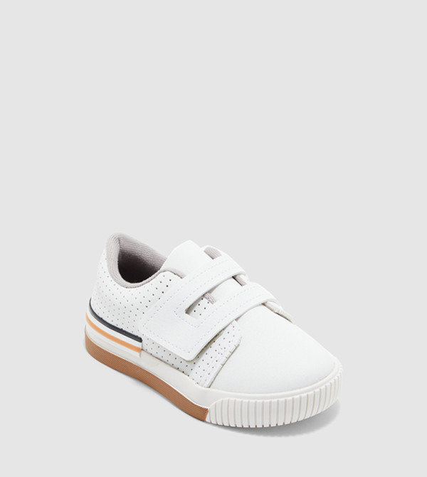 Ander Junior Boys Velcro Closure Sneakers