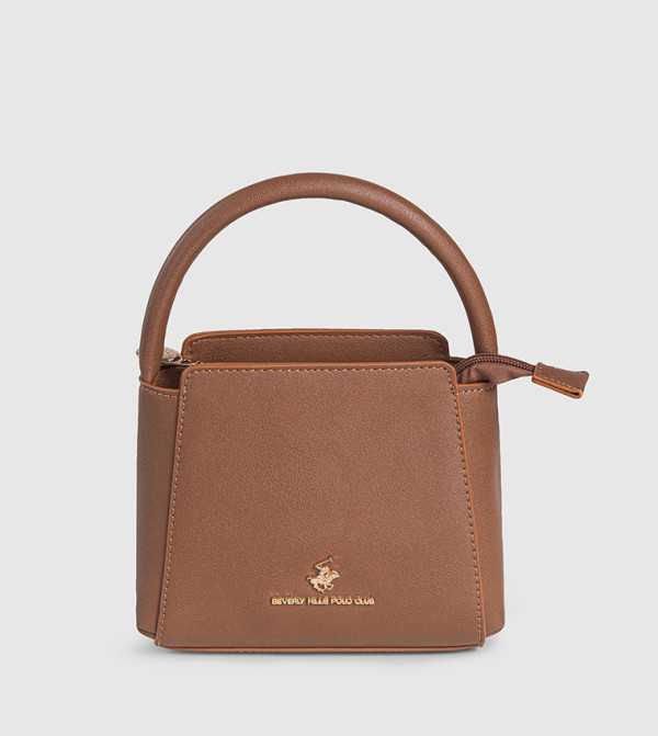 شنطة يد نسائية بشعار 