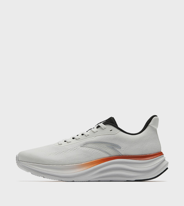BASIC Round Toe Running Shoes