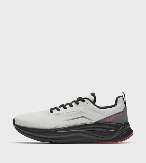SMILE Logo Printed Training Shoes