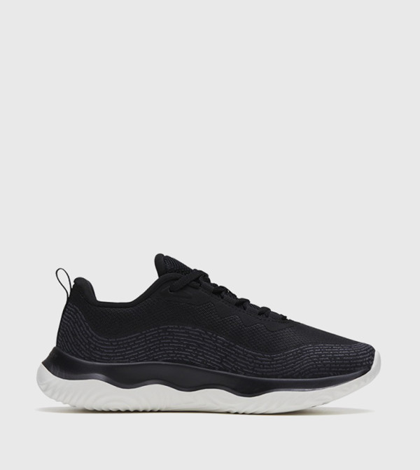 Round Toe Cross-Training Shoes