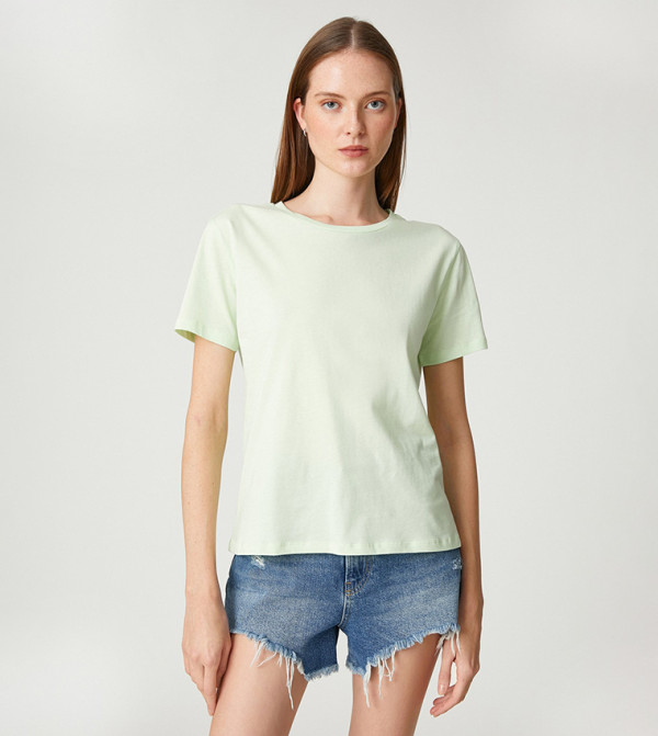 Solid Short Sleeves T-Shirt