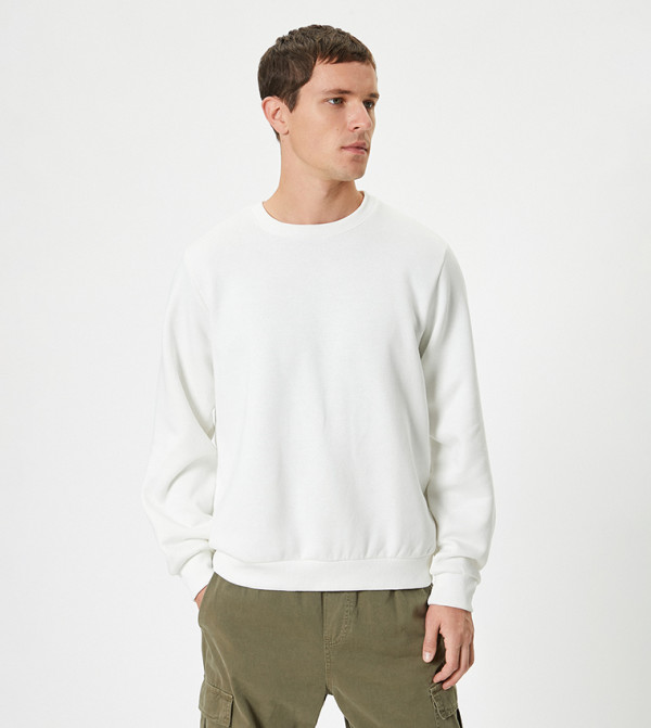 Solid Crew Neck Sweatshirt