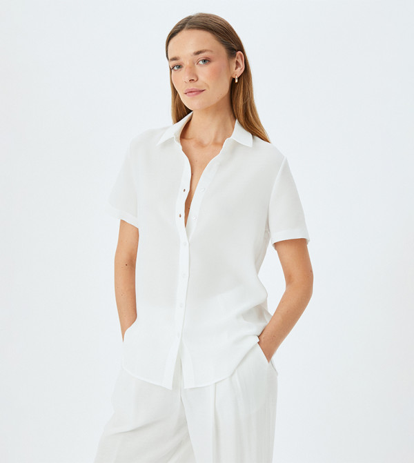 Solid Short Sleeves Shirt