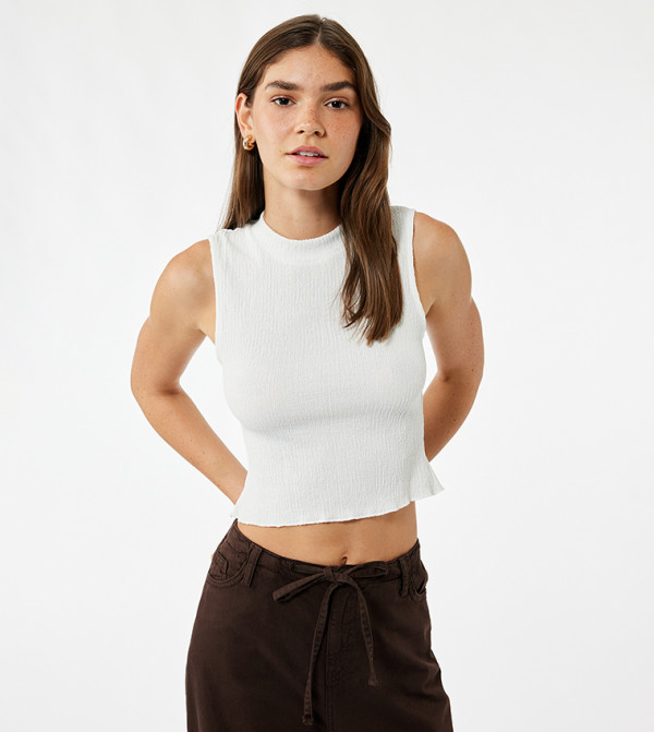Textured Sleeveless Crop Top