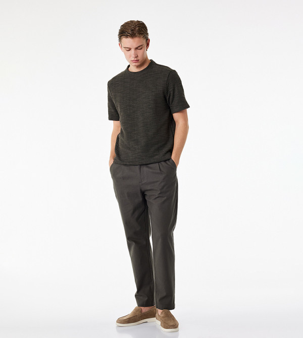 Solid Regular Fit Chinos