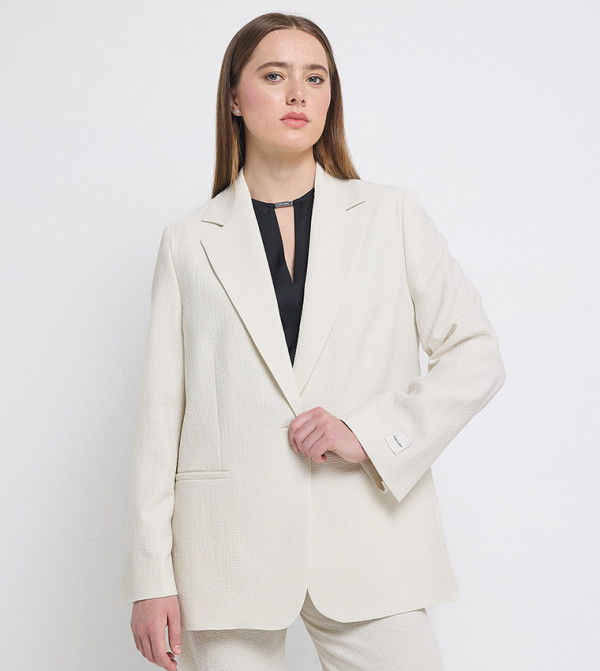 Textured Single Breasted Blazer