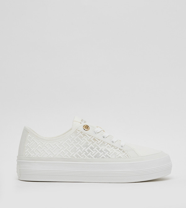 Logo Embroidered Lace-Up Sneakers