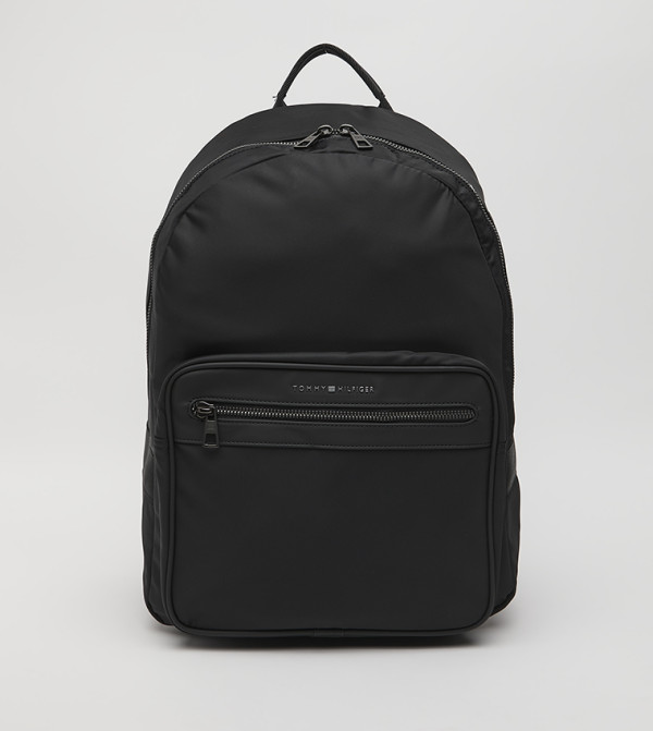 شنطة ظهر بسحاب وشعار 